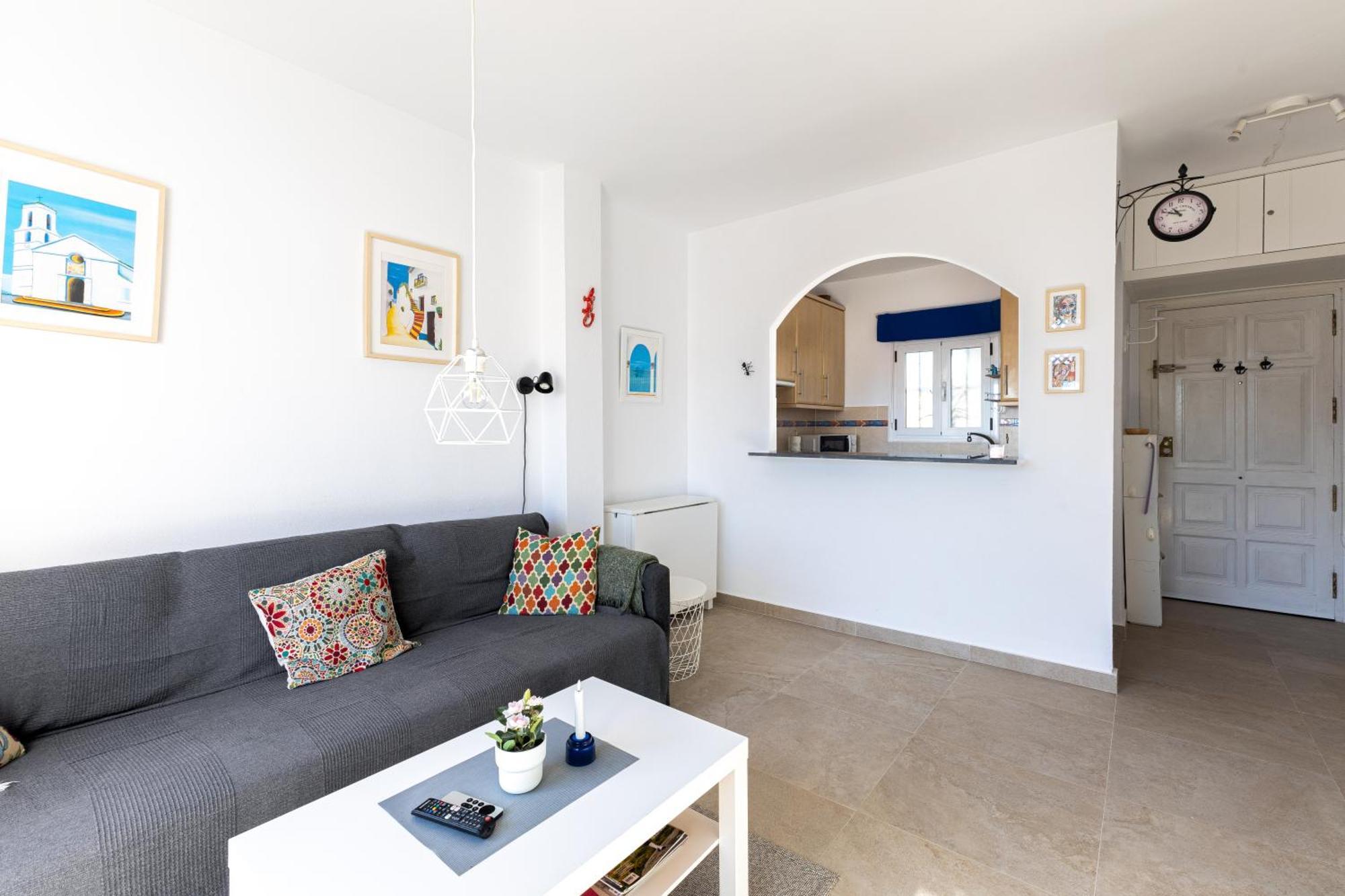 Cosy Apartment In Verano Azul Nerja Luaran gambar