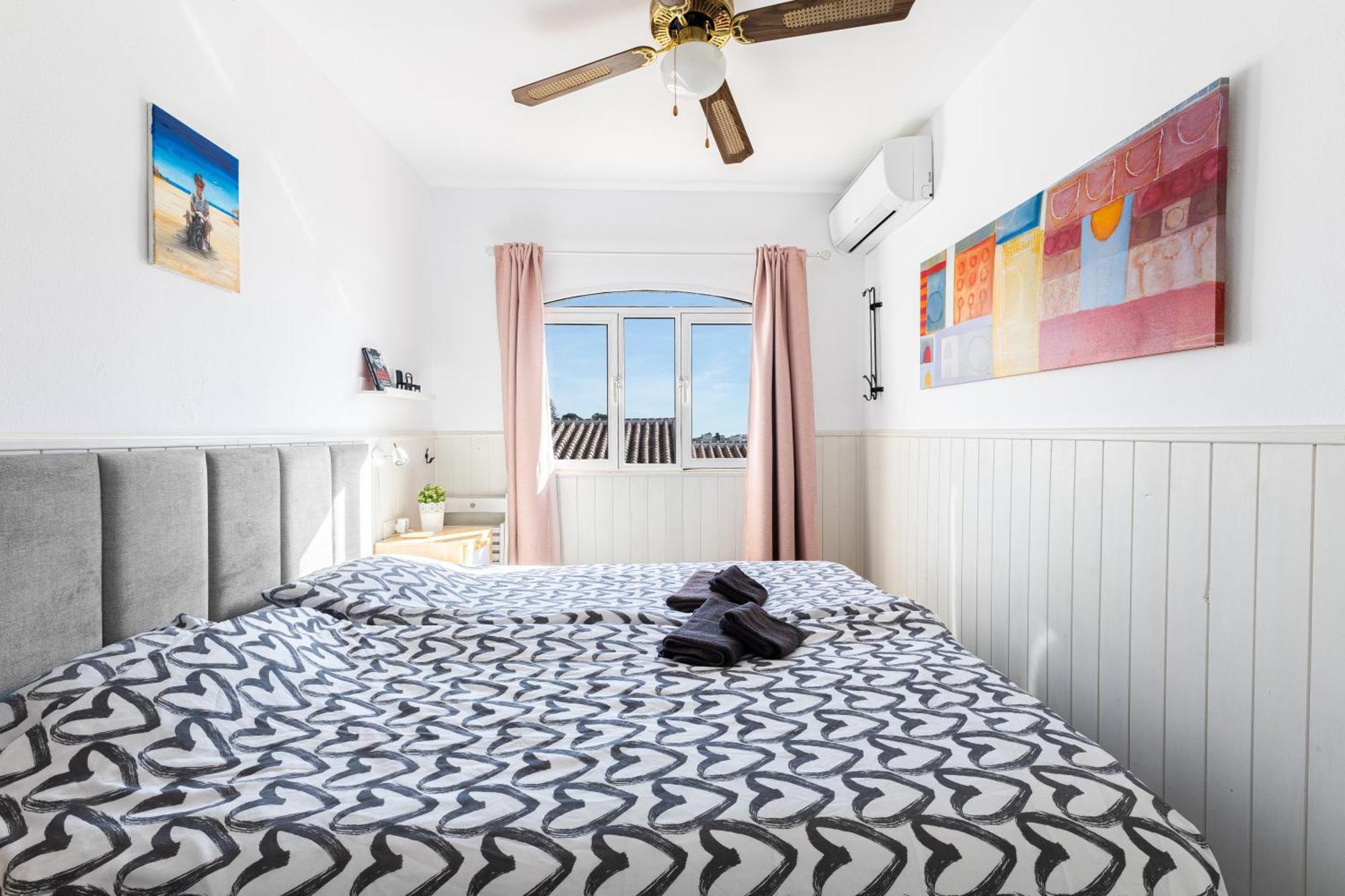 Cosy Apartment In Verano Azul Nerja Luaran gambar